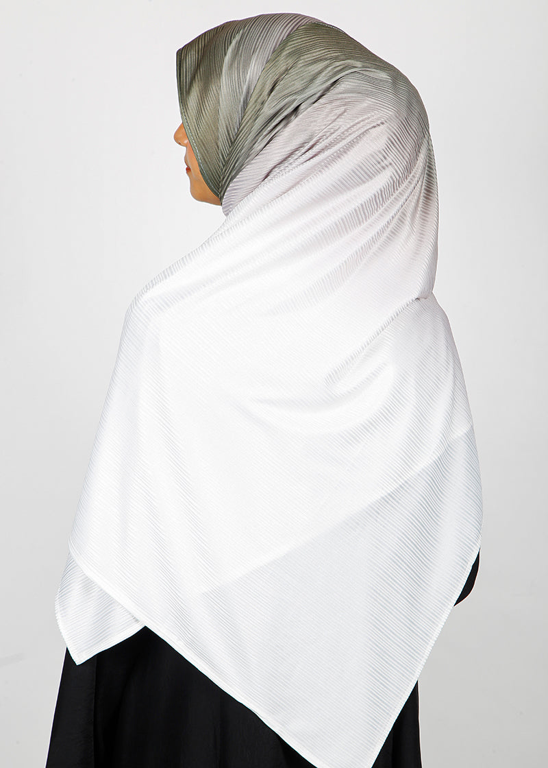 BeingMuslims Textured Ombre Hijab