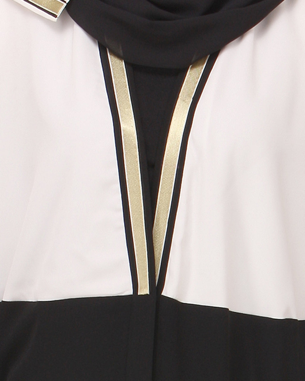 Arabian Style Flowy Abaya Beige & Black