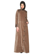 Oak-colored Velvet Coat-style Abaya Beige