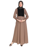 Wavetucks Yoke Abaya Brown