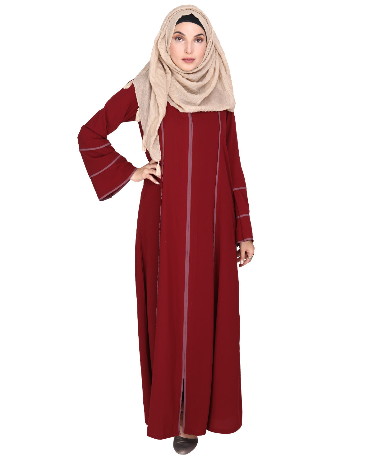 Snazzy Abaya with Sage Green Piping Design