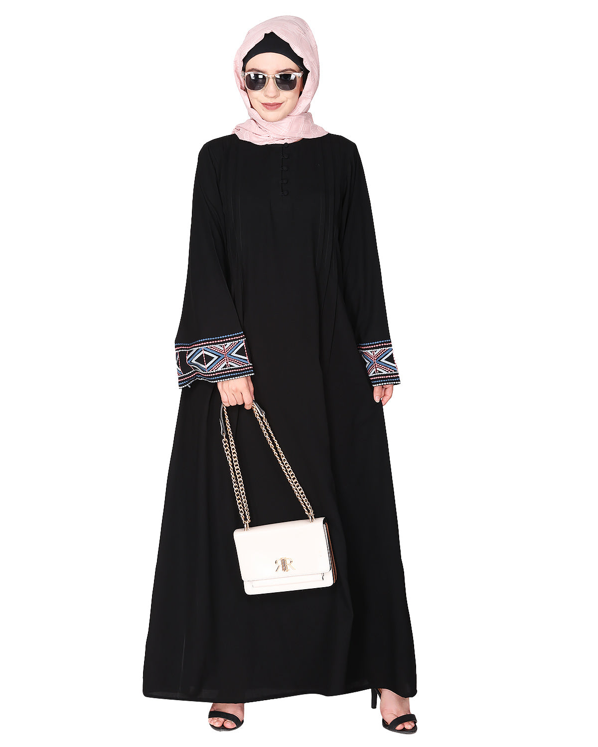 A pretty smooth flowing Bohemian Bell Sleeves abaya Black