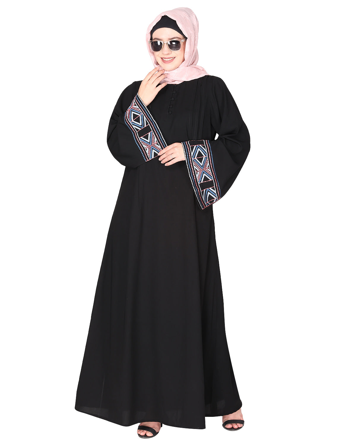 A pretty smooth flowing Bohemian Bell Sleeves abaya Black
