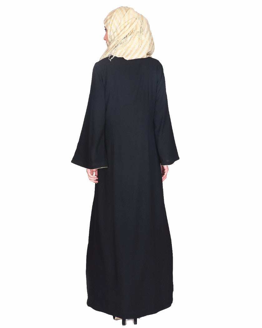Beautiful Embroidered Abaya Black