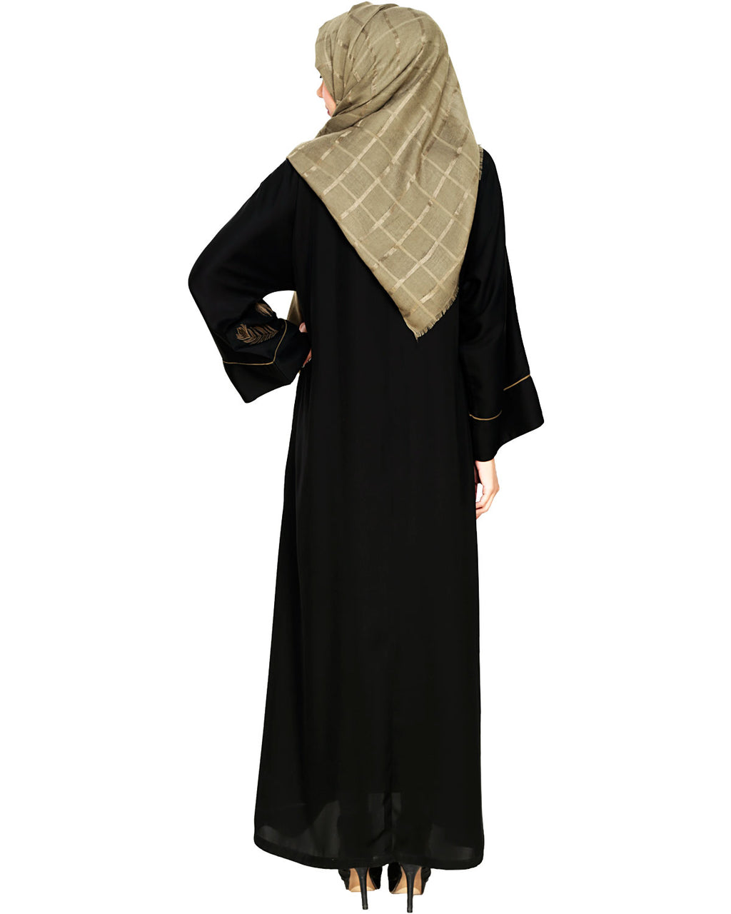 Feather Embroidered Deisgner Dubai Style Abaya Black