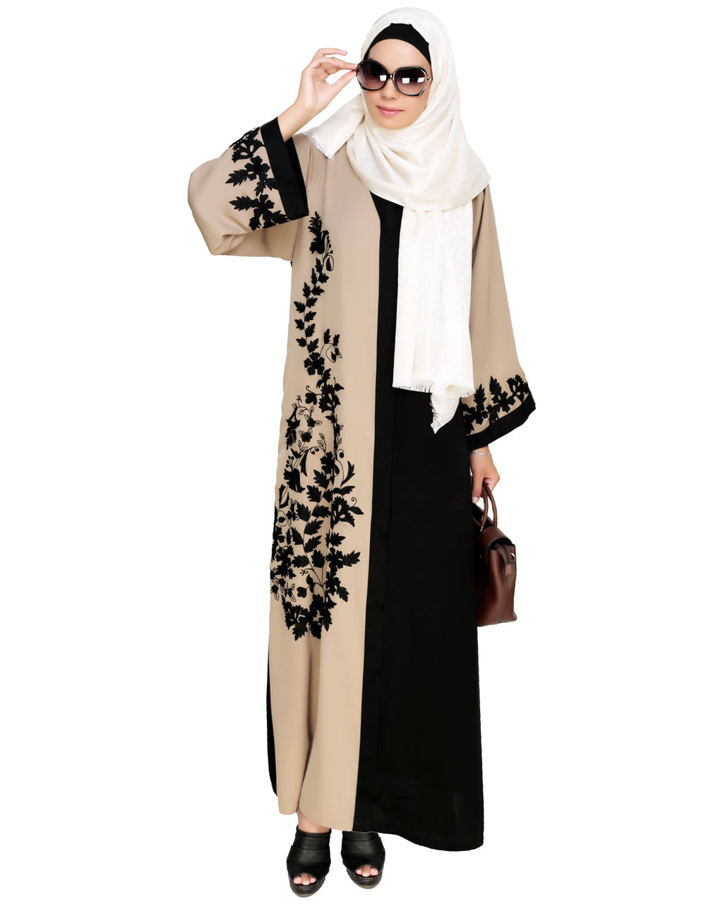 Wanderlust Embroidery Dubai Style Abaya Beige & Black