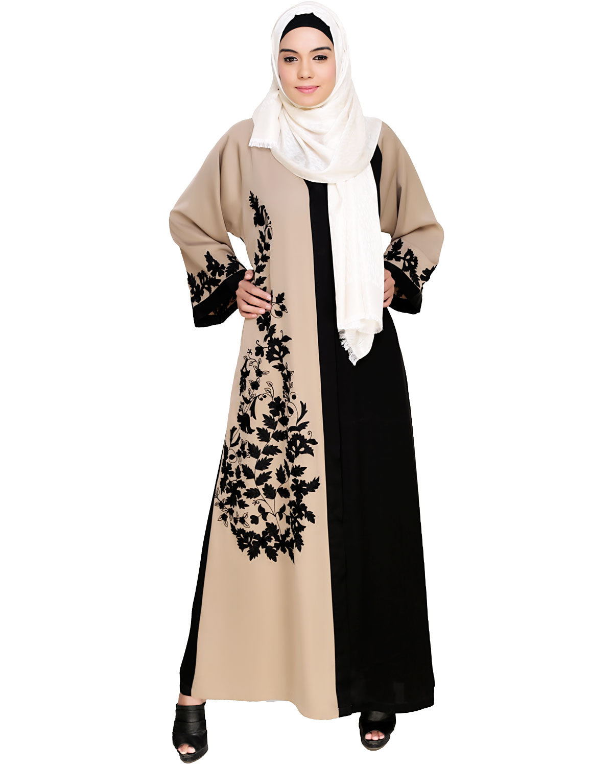 Wanderlust Embroidery Dubai Style Abaya Beige & Black