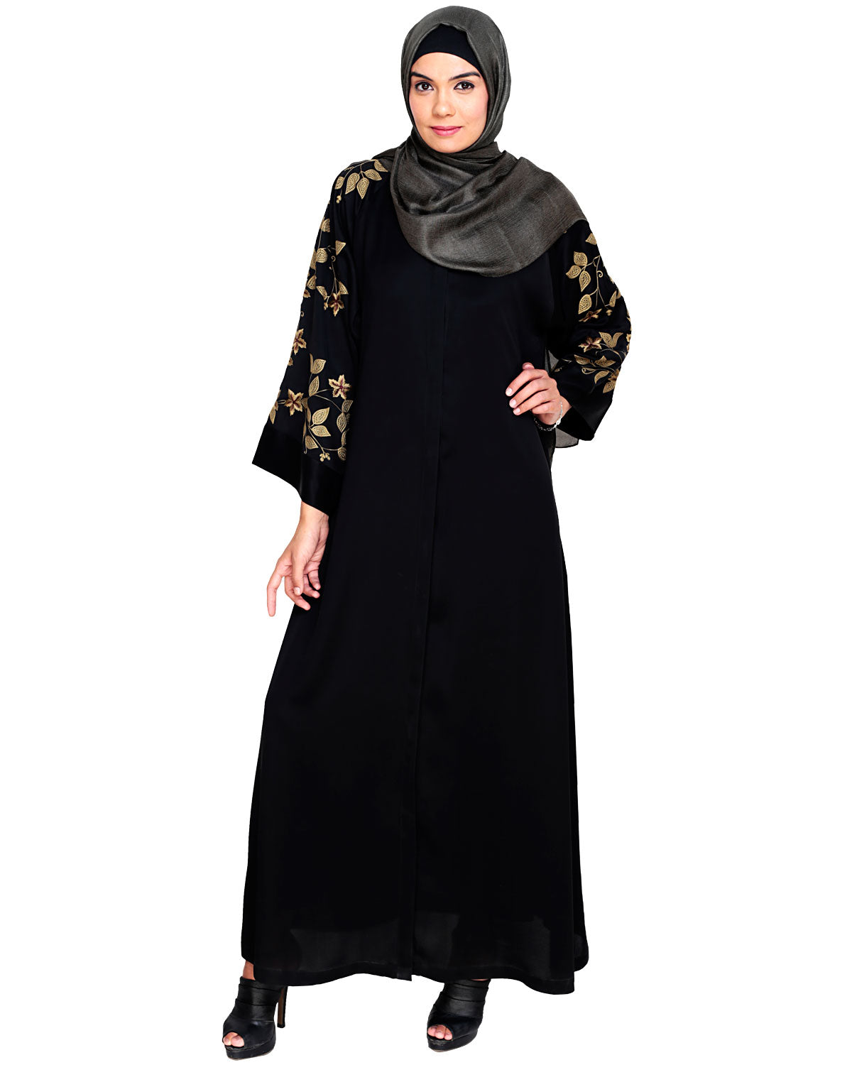 Alluring Floral Embroidery Dubai Style Abaya Black