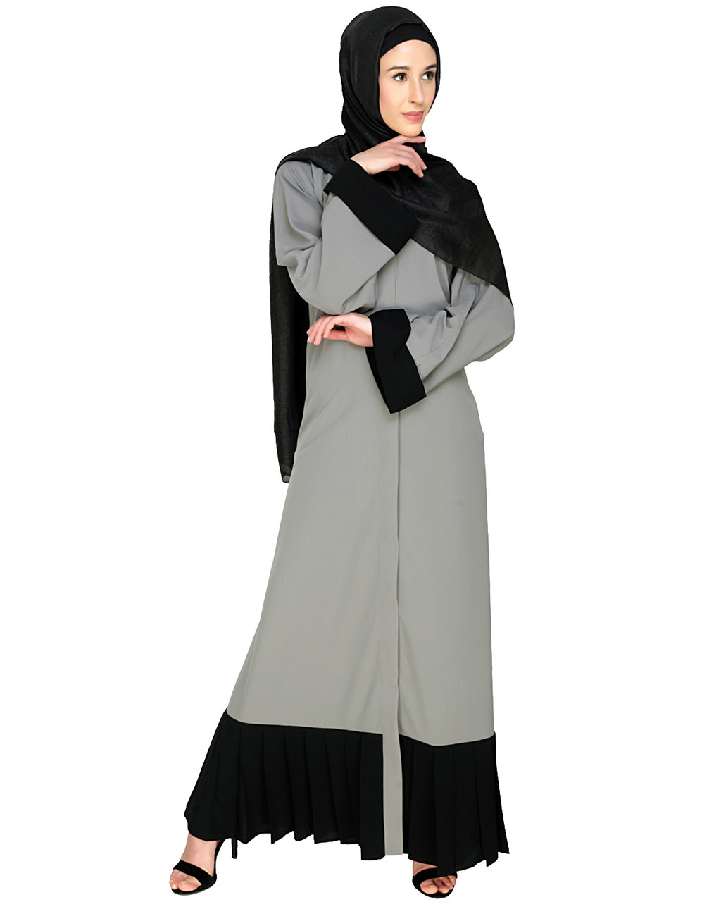 Pleated Bliss Dubai Style Abaya Grey & Black