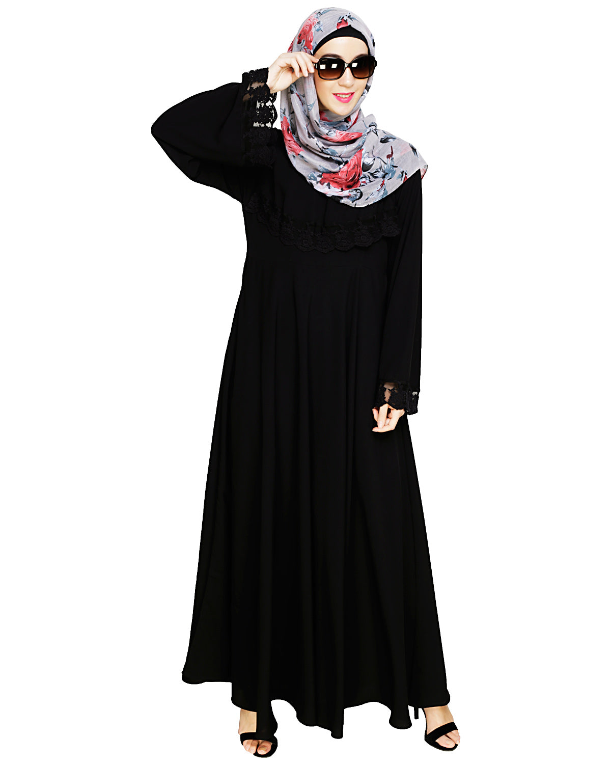 Flouncy Laced Abaya Black