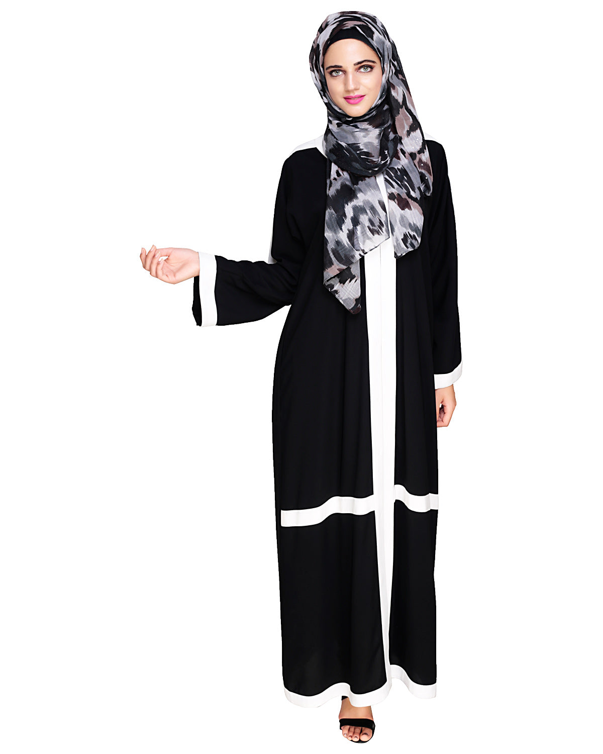 Enswathe Dubai Style Abaya Black