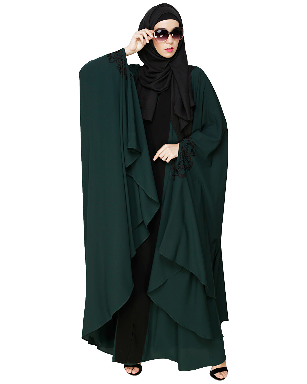 Delicate Embroidered Irani Kaftan Green