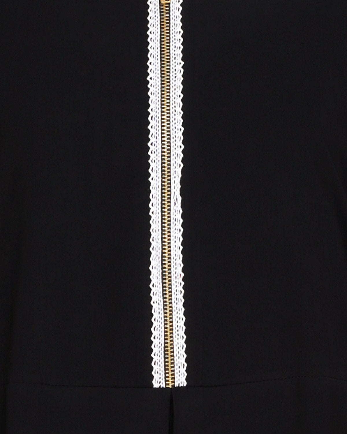 Graceful Lacy Abaya Black