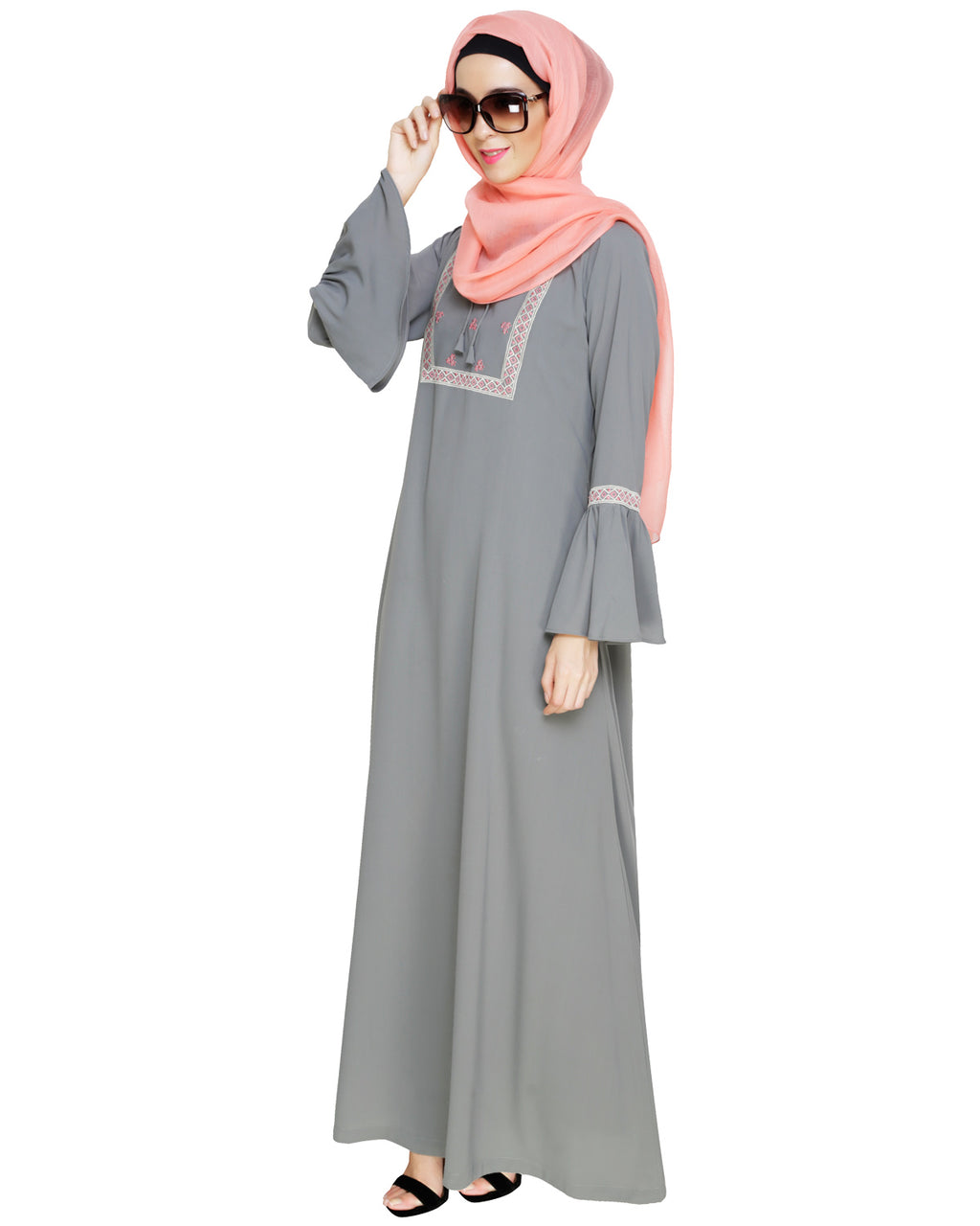 Boho Embroidered Abaya Dead Mint