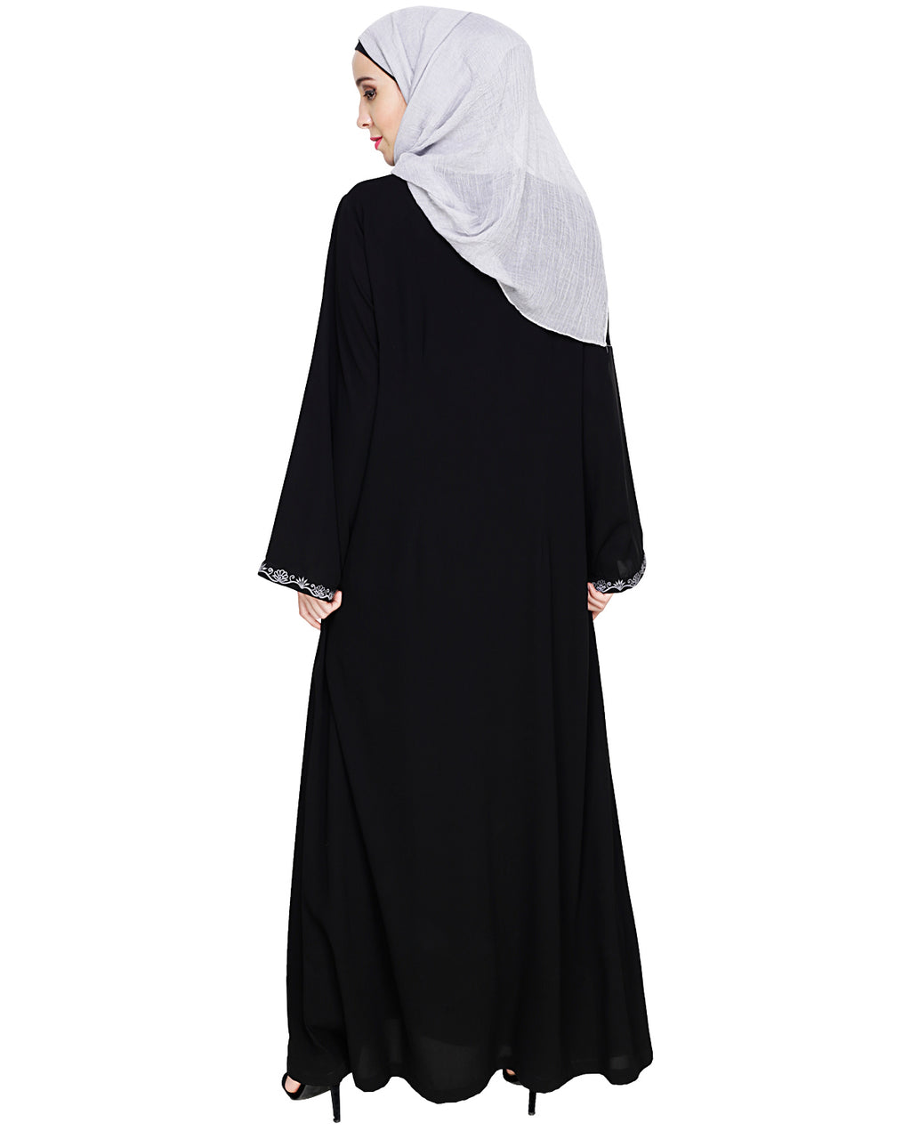 Lotus Embroidered Dubai Style Abaya Black