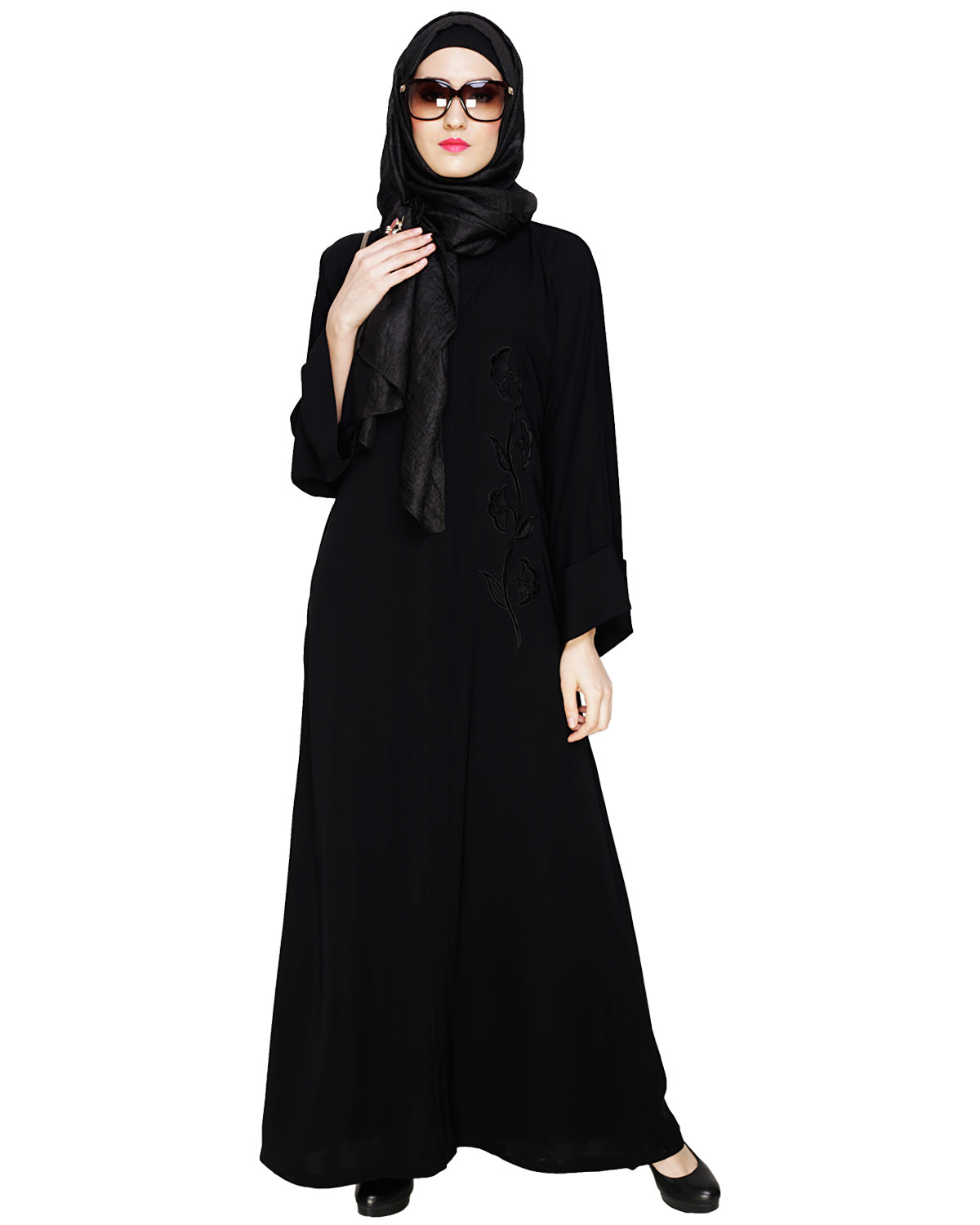 Exclusive Black Applique Dubai Style Abaya Black