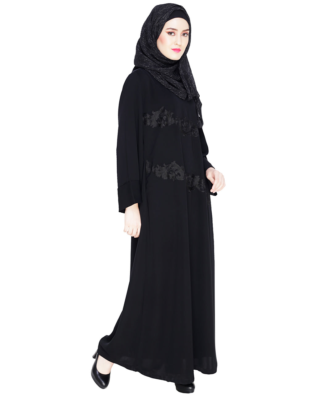 Fancy Motif Embroidered Dubai Style Abaya Black