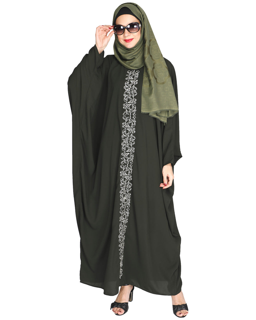 Flouncy Black Kaftan Wine
